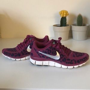 cheetah nike shoes womens